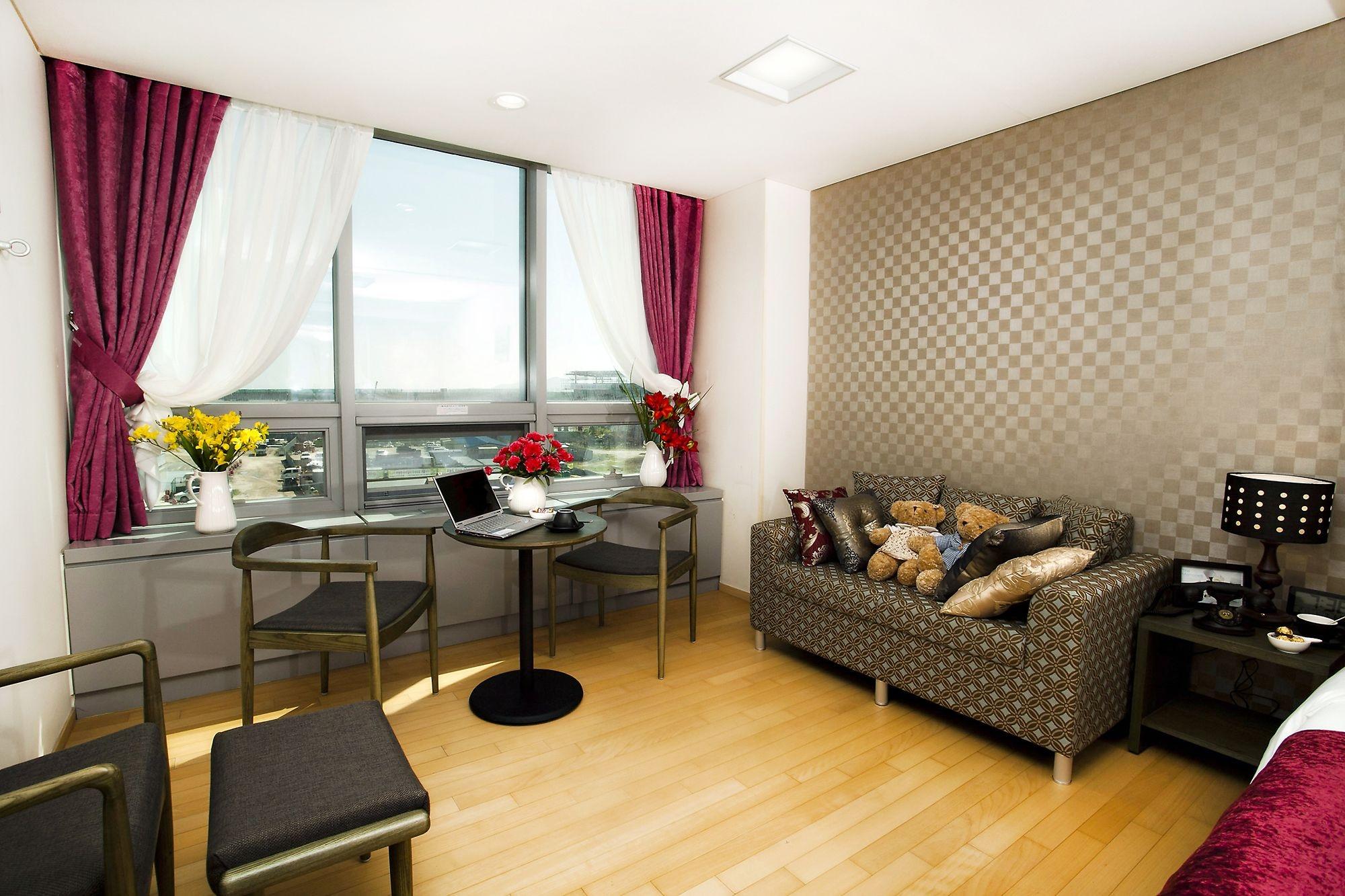 Hotel Hu Incheon Airport Eksteriør billede