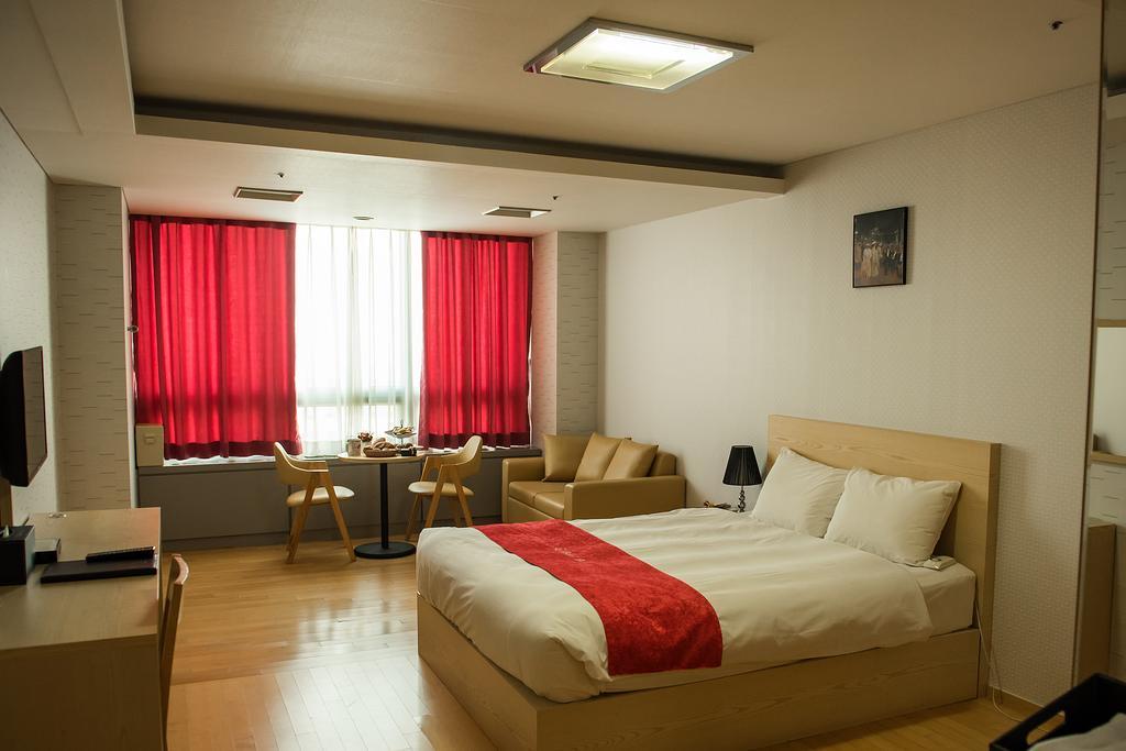 Hotel Hu Incheon Airport Eksteriør billede
